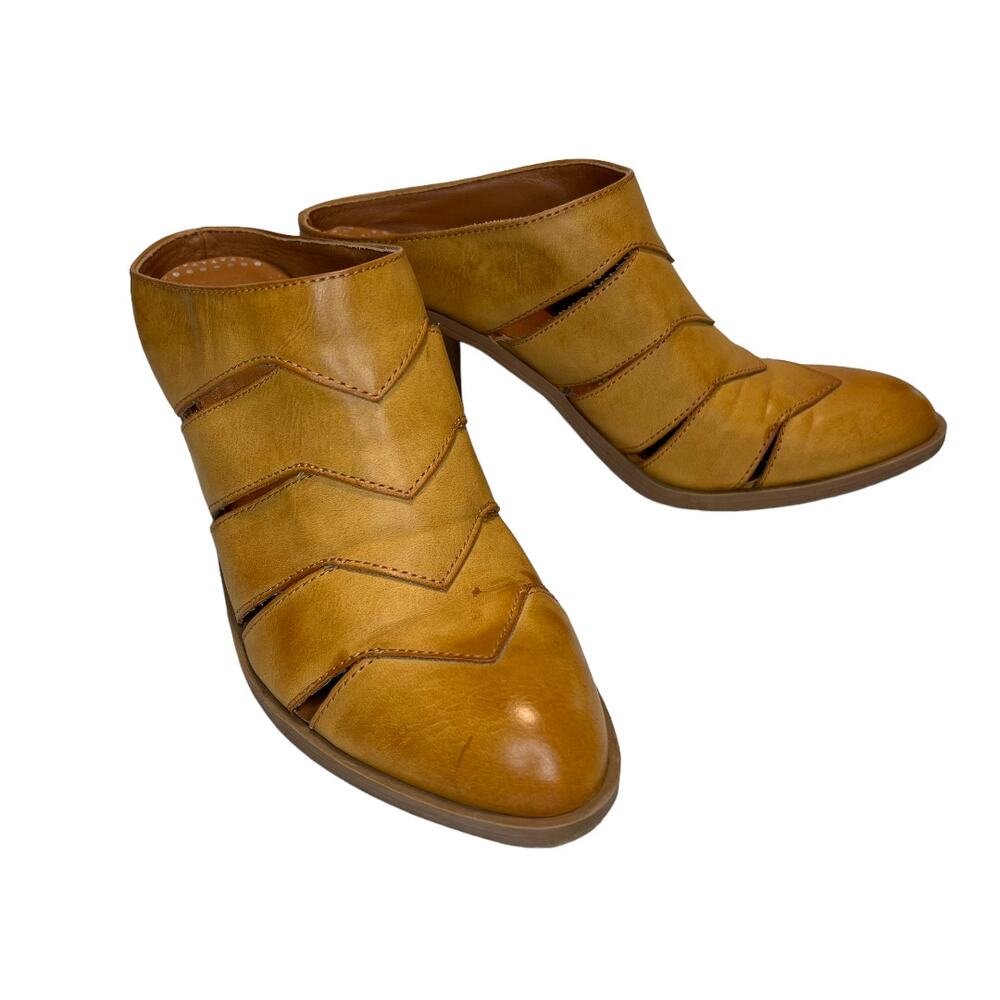 Dolce Vita Brown Leather Slip On Block Heel Mules women Size 9.5 - Picture 2 of 13